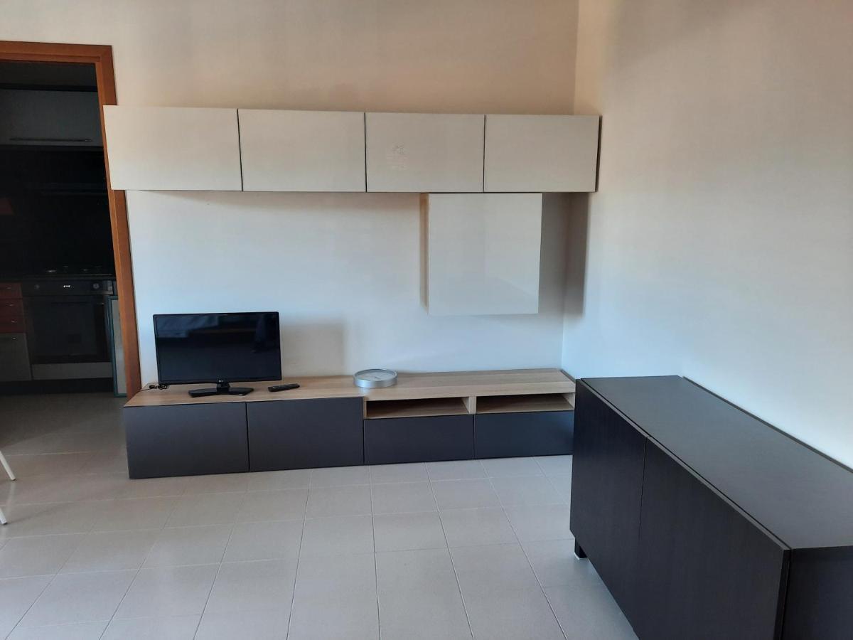 Appartamento Confortevole E Ben Servito San Mariano Екстериор снимка